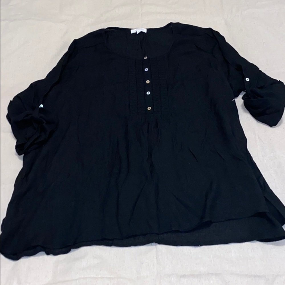 August Mist Black Tunic Top with Buttons ✨New✨